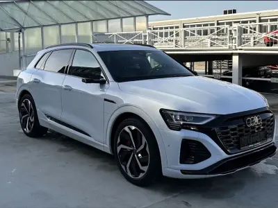 Gebraucht Audi Q8 e-tron S-Line 300 kW (408 PS) 2024 Weiß SUV