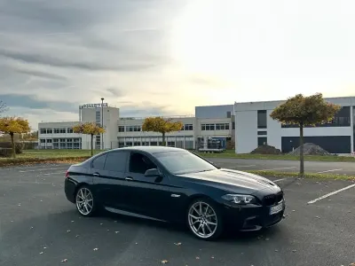 Gebraucht BMW 535 M Sport 306 PS (225 kW) 2012 Schwarz Limousine