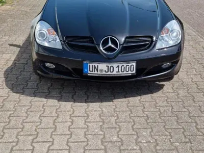 Second-hand Mercedes SLK200