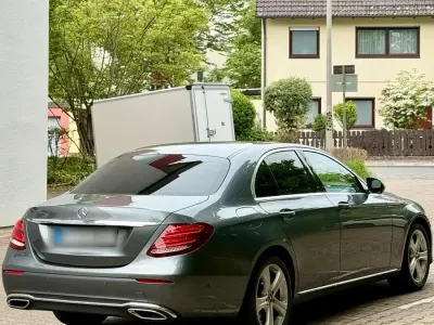 Gebraucht Mercedes E200 150 PS (110 kW) 2016 Limousine