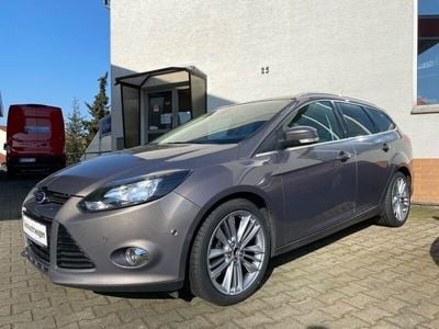 Gebraucht Ford Focus Titanium 125 PS (91 kW) 2012 Braun Kombi