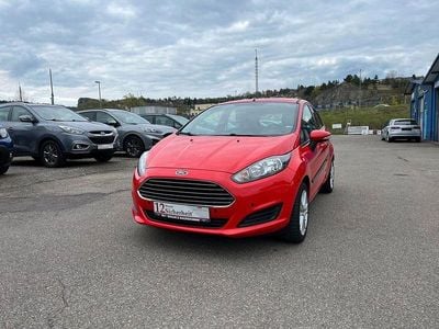 Gebraucht Ford Fiesta Trend 82 PS (60 kW) 2013 Rot Kleinwagen