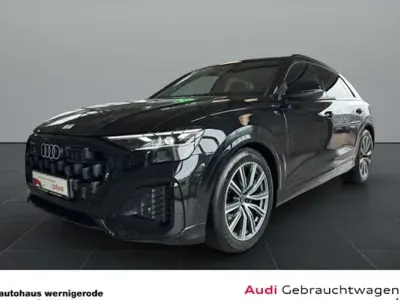 Gebraucht Audi Q8 Ambiente 231 PS (169 kW) 2025 Mythosschwarz metallic SUV