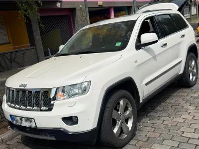 Gebraucht Jeep Grand Cherokee 177 PS (130 kW) 2011 Weiß SUV