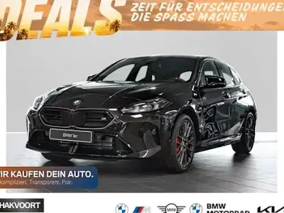 Nuova BMW M135 300 CV (220 kW) 2026 Nero Utilitaria
