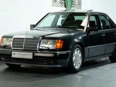Gebraucht Mercedes 500 326 PS (239 kW) 1991 Schwarz Limousine