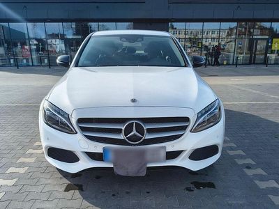 Gebraucht Mercedes C160 129 PS (94 kW) 2018 Weiß Coupé