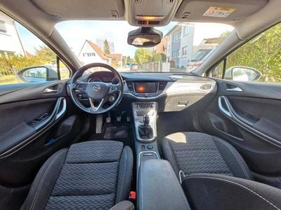 Second-hand Opel Astra 110 CP (80 kW) 2018 Argintiu Break