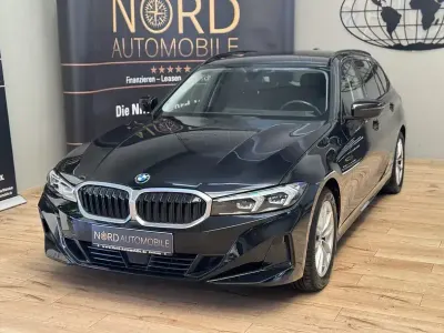 Begagnad BMW 320 Shadowline 190 HK (139 kW) 2023 Svart Kombi