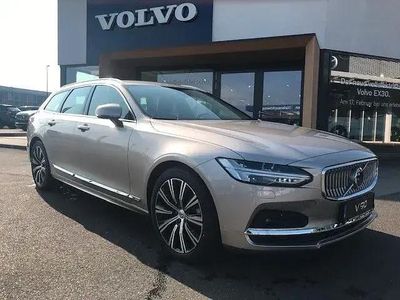 Usata Volvo V90 Plus 197 CV (144 kW) 2023 Oro Station wagon