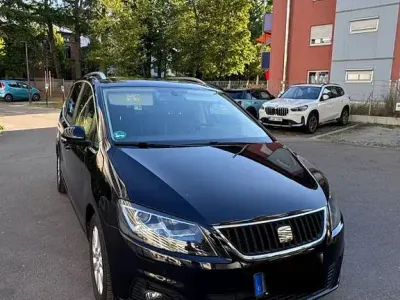 Gebraucht Seat Alhambra Sport 140 PS (102 kW) 2014 Schwarz Van / Kleinbus