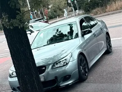 Gebraucht BMW M4 M Sport 177 PS (130 kW) 2004 Silber Limousine