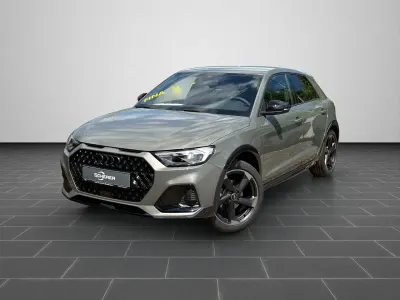 Neu Audi A1 Sport 150 PS (110 kW) 2026 Grau SUV