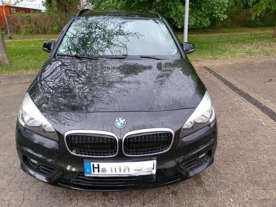 BMW 218