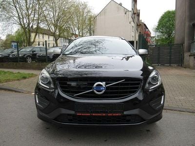 Usata Volvo XC60 R-Design 220 CV (161 kW) 2017 Nero SUV