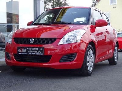 Gebraucht Suzuki Swift Club 94 PS (69 kW) 2012 Rot Kleinwagen