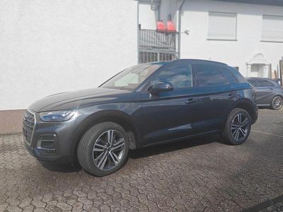 Gebraucht Audi Q5 Basis 204 PS (150 kW) 2022 Grau SUV