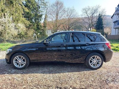 Gebraucht BMW 118 170 PS (125 kW) 2015 Schwarz Kleinwagen