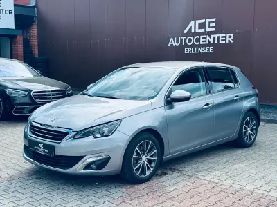 Gebraucht Peugeot 308 Allure 131 PS (96 kW) 2015 Grau Limousine