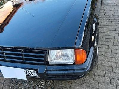 Schwarz Gebraucht 1985 Ford Escort Cabriolet Cabrio | 1.400 €