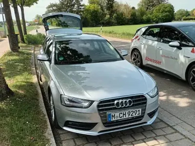 Używany Audi A4 Attraction 136 KM (100 kW) 2015 Srebrny Kombi