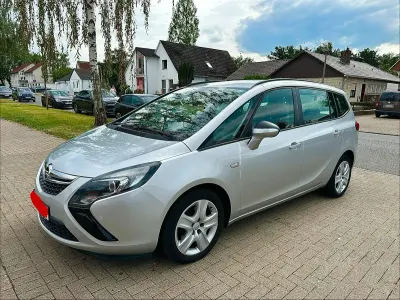 Gebraucht Opel Zafira 165 PS (121 kW) 2012 Silber Van / Kleinbus