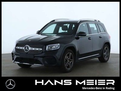 Mercedes GLB180