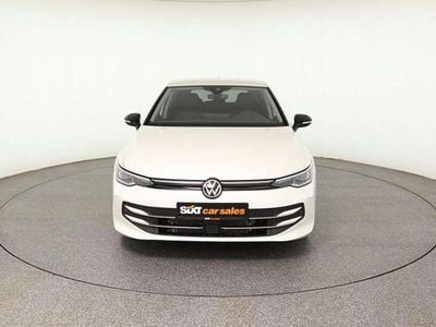 Gebraucht VW Golf VIII Goal 150 PS (110 kW) 2025 Weiß Limousine