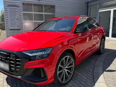 Gebraucht Audi SQ8 Advanced Plus 435 PS (319 kW) 2020 Rot SUV