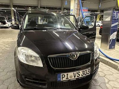 Schwarz Gebraucht 2008 Skoda Roomster Style Van / Kleinbus | 2.950 € (Fairer Preis)