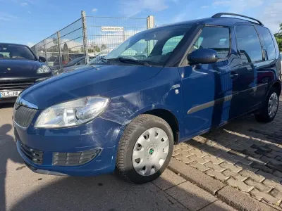 Gebraucht Skoda Roomster Family 105 PS (77 kW) 2011 Blau Van / Kleinbus