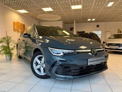 Gebraucht VW Golf VIII R-line 131 PS (96 kW) 2024 Delfingrau Kombi