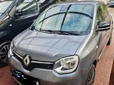 Gebraucht Renault Twingo Urban Night 60 kW (82 PS) 2023 Grau Kleinwagen