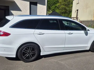 Gebraucht Ford Mondeo Titanium 150 PS (110 kW) 2017 Weiß Kombi