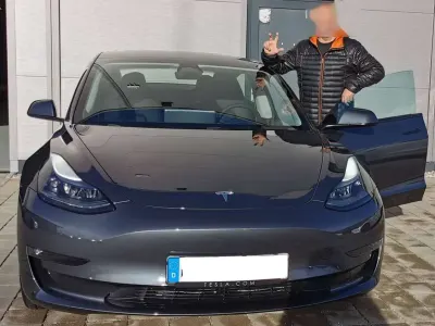 Gebraucht Tesla Model 3 Long Range AWD 366 kW (498 PS) 2022 Grau Limousine