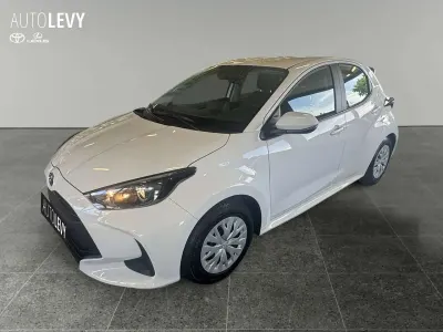 Gebraucht Toyota Yaris Business Edition 116 PS (85 kW) 2022 Weiß Kleinwagen