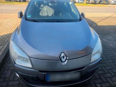 Gebraucht Renault Mégane GT 130 PS (95 kW) 2010 Grau Coupé