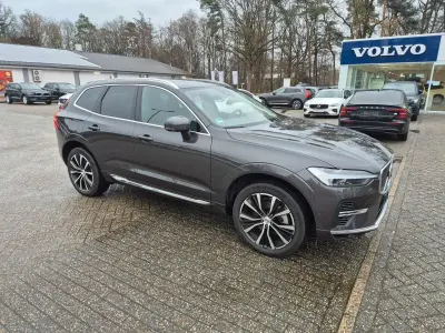 Second-hand Volvo XC60 Ultimate 455 CP (334 kW) 2022 Gri SUV