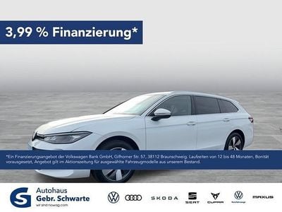 Second-hand VW Passat Business 150 CP (110 kW) 2025 Alb Break