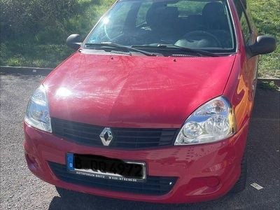 Gebraucht Renault Clio IV 75 PS (55 kW) 2012 Rot Limousine