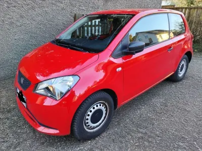 Używany Seat Mii 60 KM (44 kW) 2014 Czerwony Hatchback