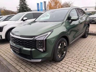 Neu Kia Sportage Comfort 150 PS (110 kW) 2025 Experience grün metallic SUV