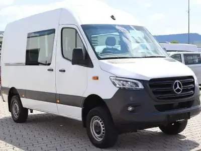 Gebraucht Mercedes Sprinter 163 PS (119 kW) 2021 Weiß Van