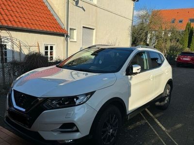 gebraucht Nissan Qashqai 1.3 DIG-T Acenta Acenta