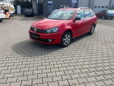 Gebraucht VW Golf VI Style 105 PS (77 kW) 2012 Rot Kleinwagen