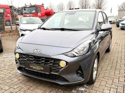 Gebraucht Hyundai i10 67 PS (49 kW) 2020 Grau Kleinwagen