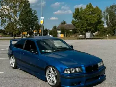 Second-hand BMW 320 150 CP (110 kW) 1992 Albastru Coupe