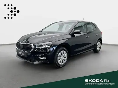 Używany Skoda Fabia Essence 95 KM (69 kW) 2025 Czarny Hatchback