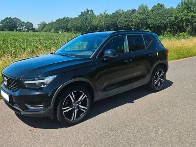 Gebraucht Volvo XC40 R-Design 190 PS (139 kW) 2019 Schwarz SUV