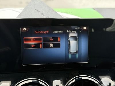 Gebraucht Mercedes B250e 160 PS (117 kW) 2022 Schwarz Van / Kleinbus